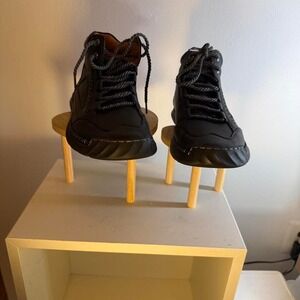 Salin black leather lace up shoes for me